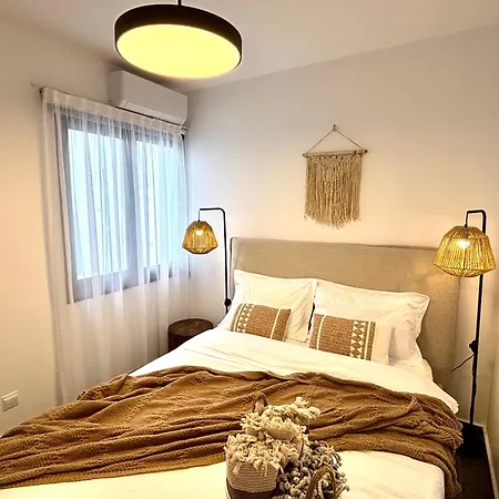 Apartament Sea View 2-bedroom In Port *