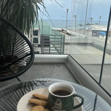 Sea View 2-bedroom In Port Apartament Paphos
