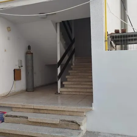 Sea View 2-bedroom In Port *